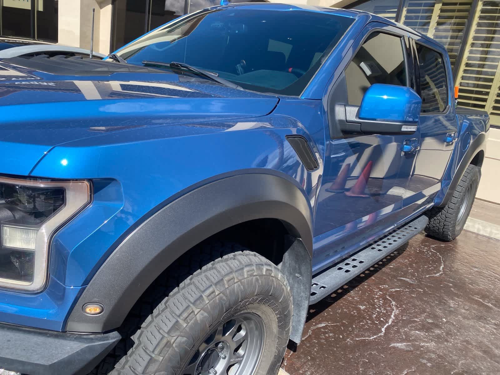 Used 2020 Ford F150 Raptor w/ Equipment Group 802A Luxury AWD/4WD image 3
