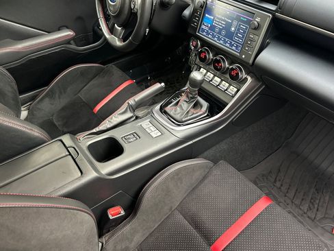 Used 2024 Subaru BRZ Limited image 15