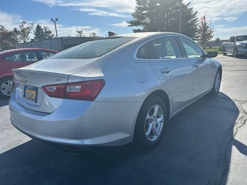 Used 2016 Chevrolet Malibu LS image 5