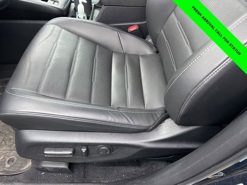 Used 2025 Honda CR-V EX-L image 15