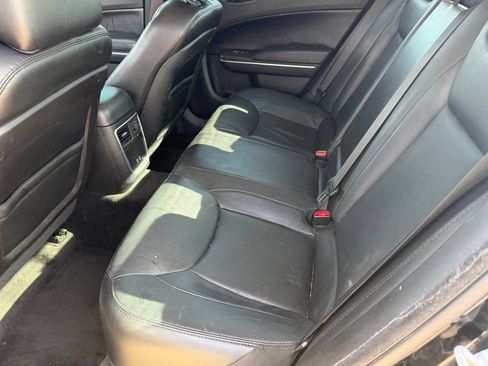 Used 2016 Chrysler 300 Limited w/ Driver Convenience Group AWD/4WD image 27