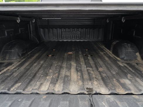 Used 2024 Chevrolet Silverado 3500 High Country w/ High Country Premium Package AWD/4WD image 28