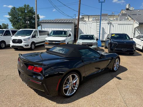 Used 2014 Chevrolet Corvette Stingray Convertible w/ 2LT Preferred Equipment Group RWD image 4