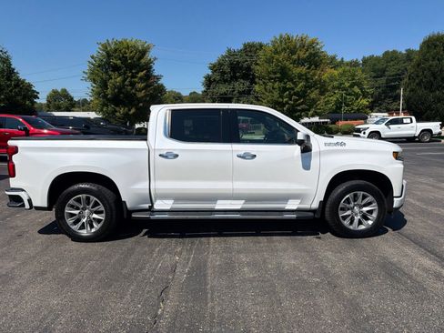 Used 2019 Chevrolet Silverado 1500 High Country w/ Z71 Off-Road Package AWD/4WD image 6