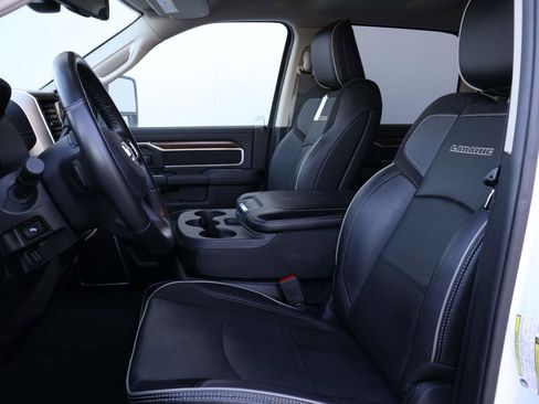 Used 2024 RAM 2500 Laramie image 9