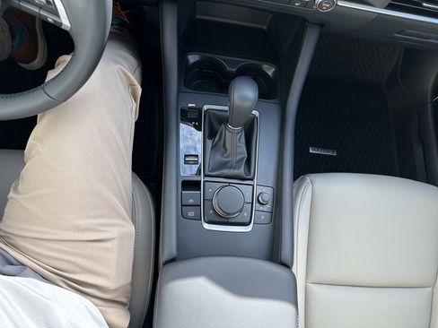 New 2026 MAZDA MAZDA3 2.5 S Sedan w/ Preferred Pkg image 42