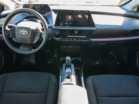 Used 2024 Toyota Prius Prime SE image 11