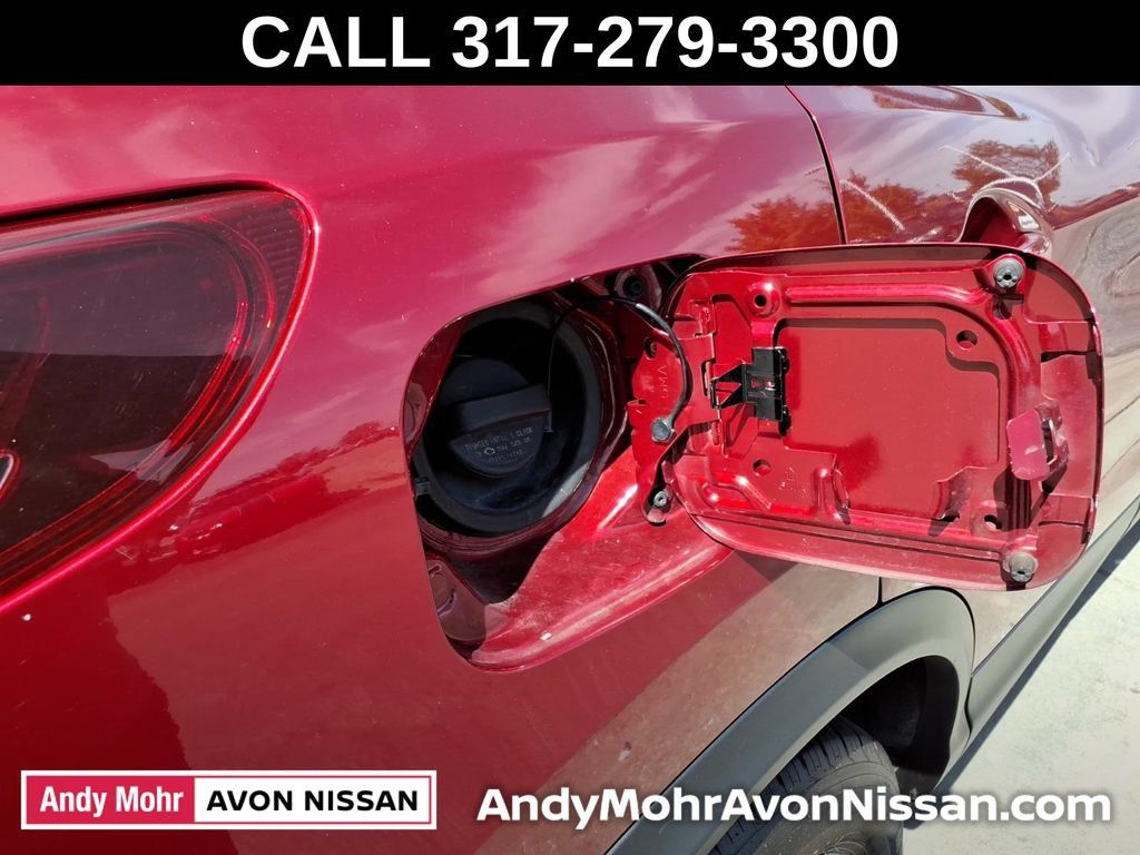 Used 2022 Nissan Rogue Sport SV w/ Technology Package AWD/4WD image 9