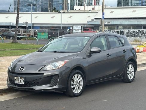 Used 2013 MAZDA MAZDA3 i Touring FWD image 1