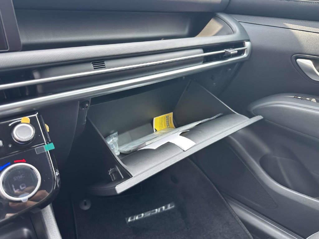 New 2026 Hyundai Tucson SEL Plus AWD/4WD image 17