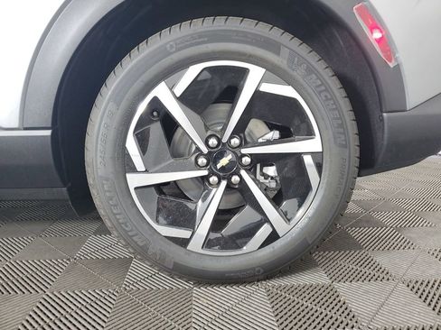 New 2026 Chevrolet Equinox EV LT image 29