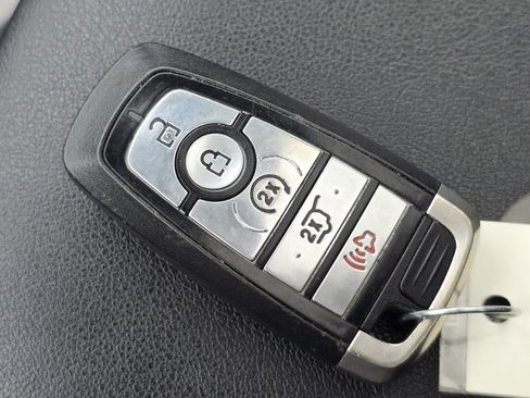 Used 2020 Ford Edge ST w/ Equipment Group 401A image 33