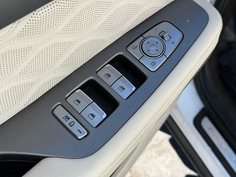 Used 2021 Hyundai Palisade Calligraphy w/ Cargo Package image 11