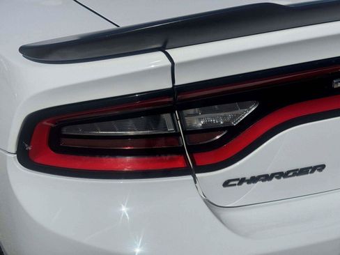 Used 2019 Dodge Charger SXT w/ Blacktop Package RWD image 14