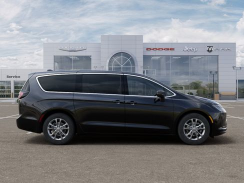 New 2027 Chrysler Pacifica Select FWD image 47