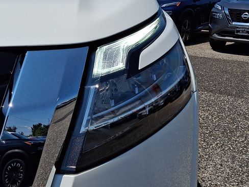 Certified 2024 Nissan Pathfinder SL AWD/4WD image 9