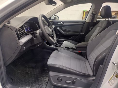 New 2026 Volkswagen Jetta SE image 20