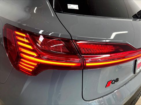 Certified 2024 Audi Q8 e-tron Premium Plus AWD/4WD image 30
