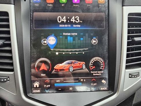 Used 2016 Chevrolet Cruze LT image 11