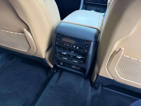 Used 2021 Jeep Grand Cherokee L Summit w/ Advanced Protech Group IV image 22