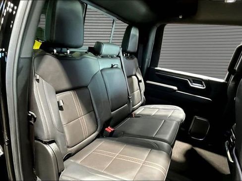 Used 2024 Chevrolet Silverado 2500 High Country w/ Midnight Edition AWD/4WD image 24