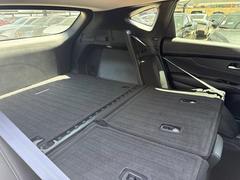 Certified 2025 Nissan Murano SL w/ Cargo Package AWD/4WD image 27