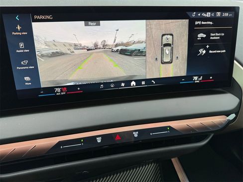 Used 2025 BMW X3 xDrive30i w/ Premium Package image 21