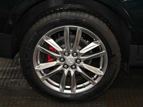 Certified 2025 Cadillac XT5 Sportv w/ Technology Package image 37