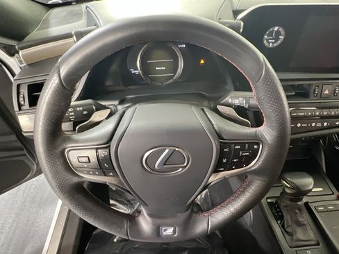 Used 2022 Lexus ES 350 F Sport image 11