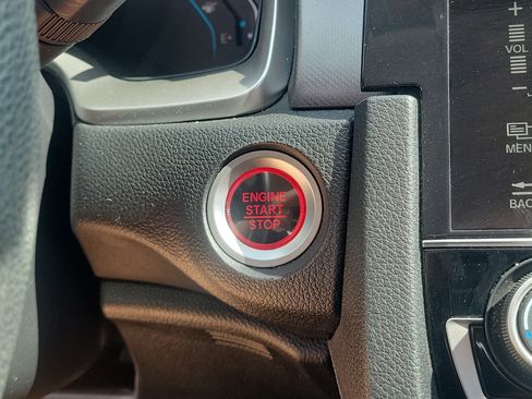 Used 2018 Honda Civic EX image 29