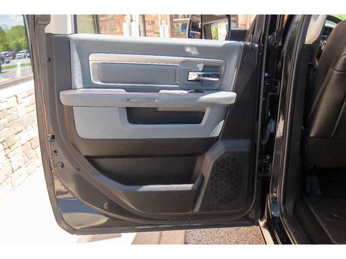 Used 2018 RAM 2500 Big Horn AWD/4WD image 17