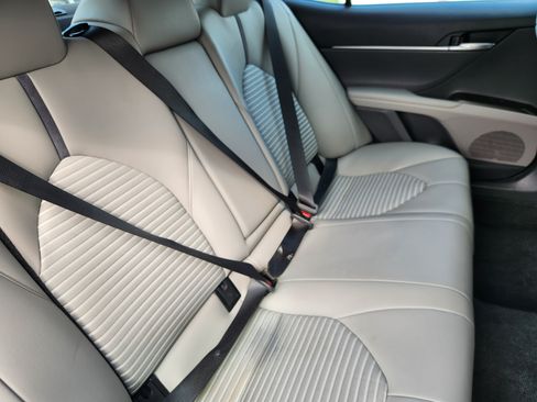 Used 2024 Toyota Camry SE FWD image 15