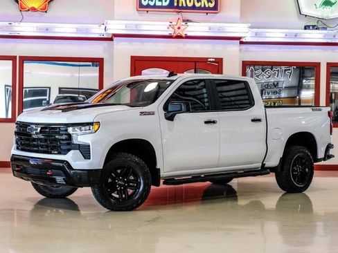 Used 2024 Chevrolet Silverado 1500 LT Trail Boss w/ Protection Package image 2