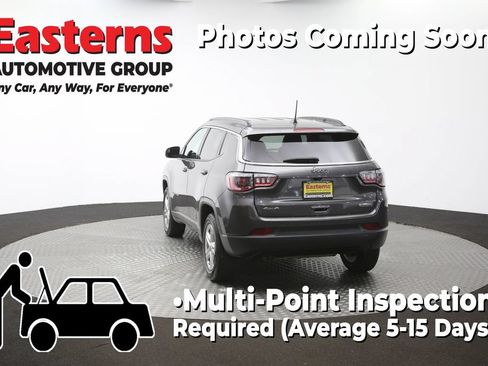 Used 2024 Jeep Compass Latitude AWD/4WD image 62