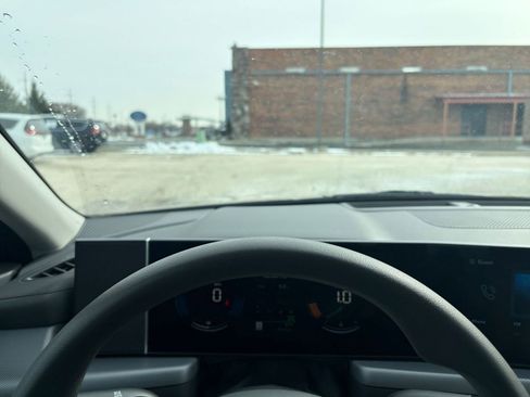 Used 2025 Hyundai Sonata SEL image 33