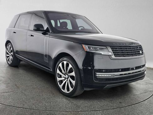 Used 2023 Land Rover Range Rover Long Wheelbase SE AWD/4WD image 7