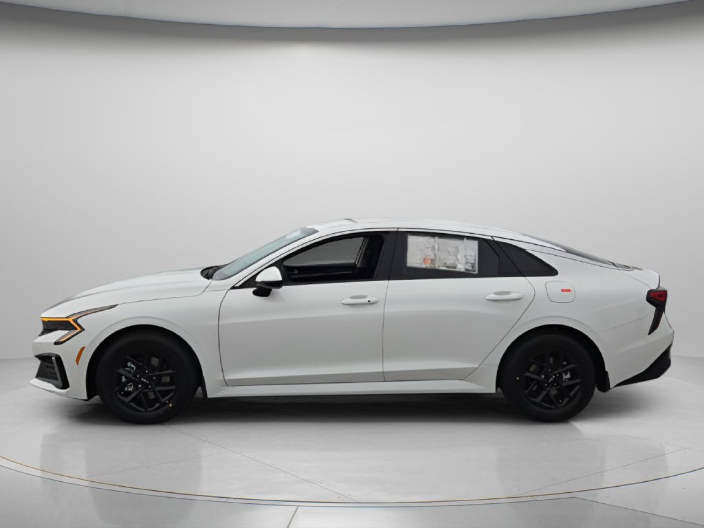 New 2026 Kia K5 LXS FWD image 2