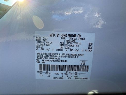 Used 2017 Ford Explorer XLT w/ Equipment Group 202A image 25