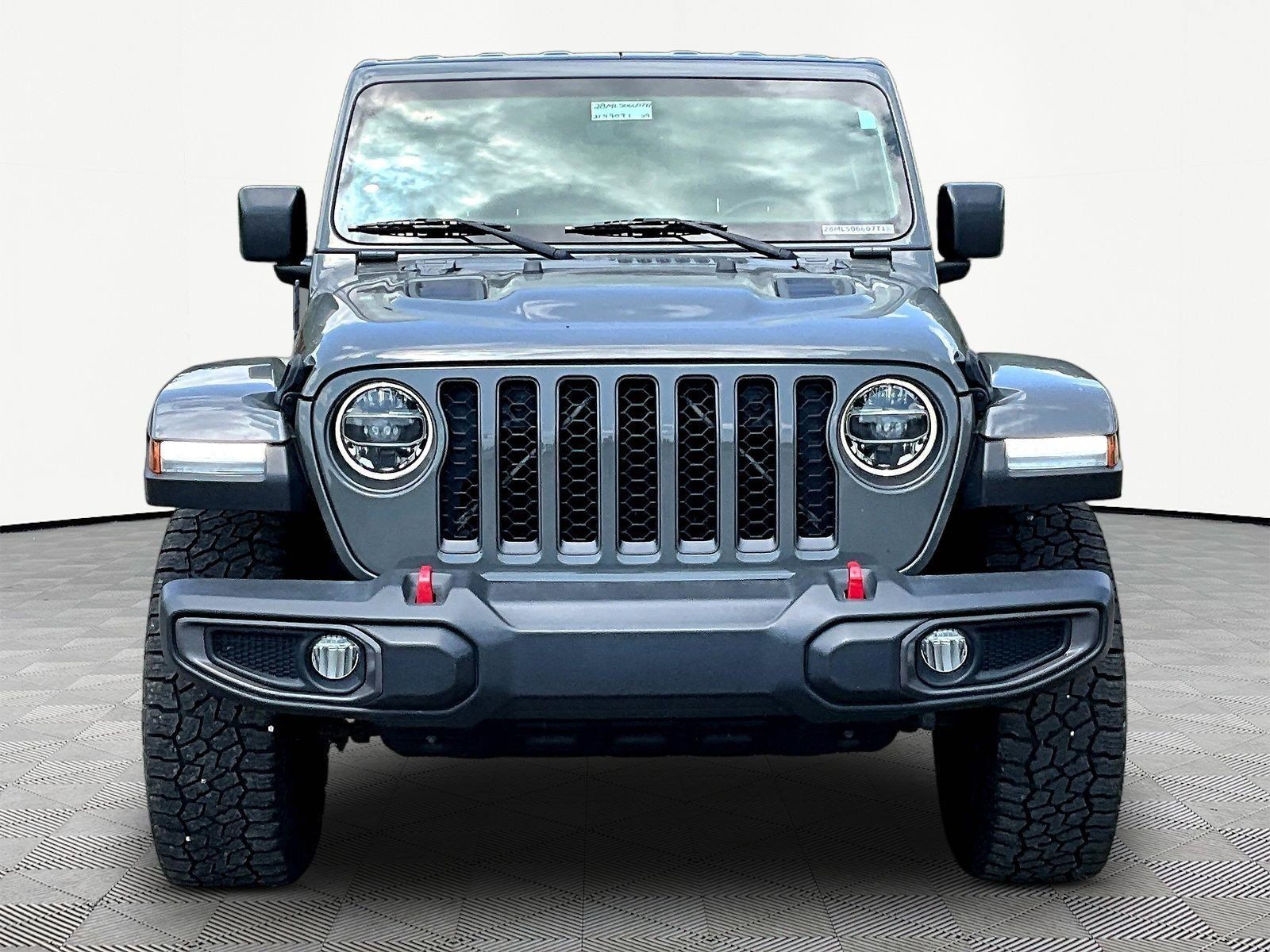 Used 2021 Jeep Gladiator Rubicon AWD/4WD image 2