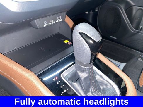 Used 2025 Subaru Forester Touring AWD/4WD image 25