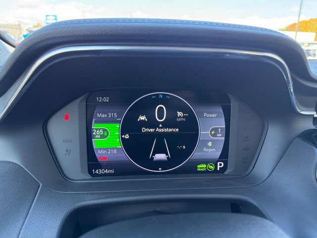 Used 2023 Chevrolet Bolt EUV LT w/ Comfort Package FWD image 36
