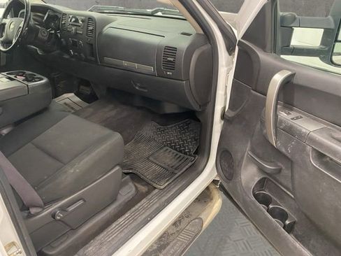 Used 2013 Chevrolet Silverado 3500 LT w/ Interior Plus Package AWD/4WD image 18