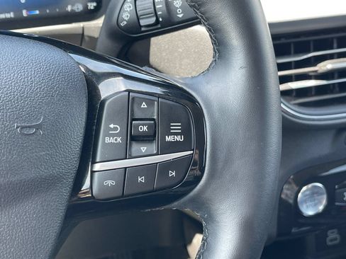 Used 2024 Ford Escape Platinum AWD/4WD image 28