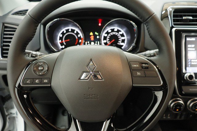 New 2027 Mitsubishi Outlander Sport SE AWD/4WD image 8