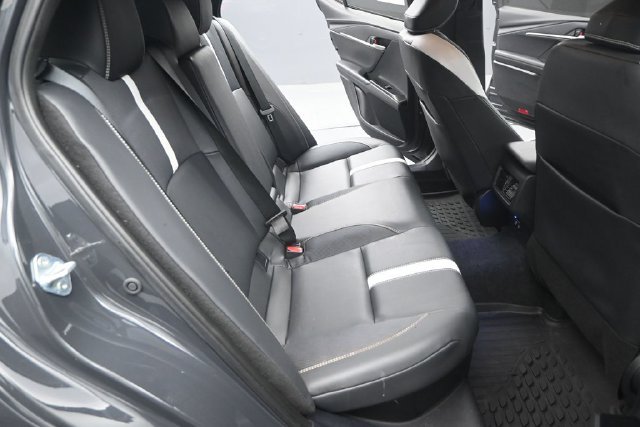 Used 2025 Toyota Camry SE w/ Convenience Package FWD image 14