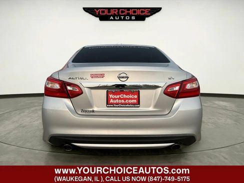 Used 2016 Nissan Altima 2.5 SV FWD image 4