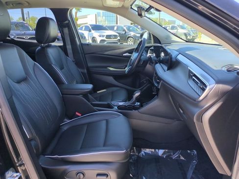 Used 2025 Buick Encore GX Avenir w/ Avenir Technology Package FWD image 20