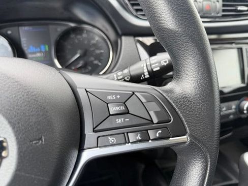 Used 2019 Nissan Rogue Sport S AWD/4WD image 17