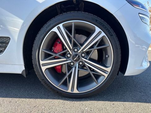 Used 2025 Genesis G70 3.3T Advanced image 12