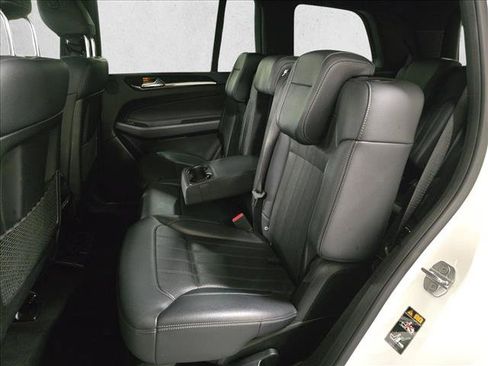 Used 2019 Mercedes-Benz GLS 450 4MATIC image 16